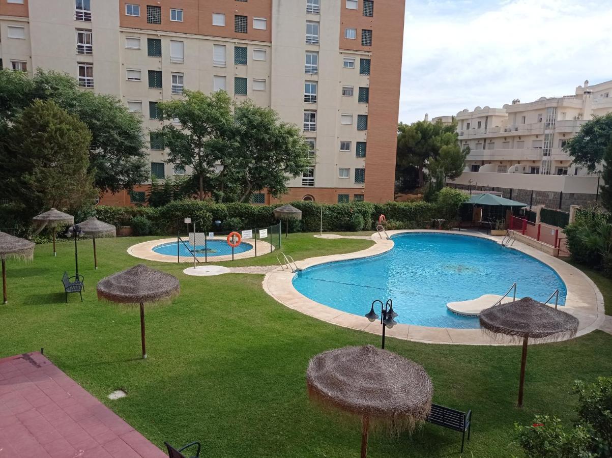 Suite Maimonides Fuengirola Esterno foto